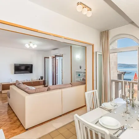 Adriatic Seaview Apartment Omis Exterior photo